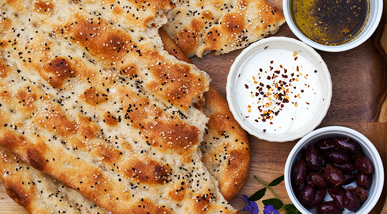 Barbari Bread (Nan Barbari)